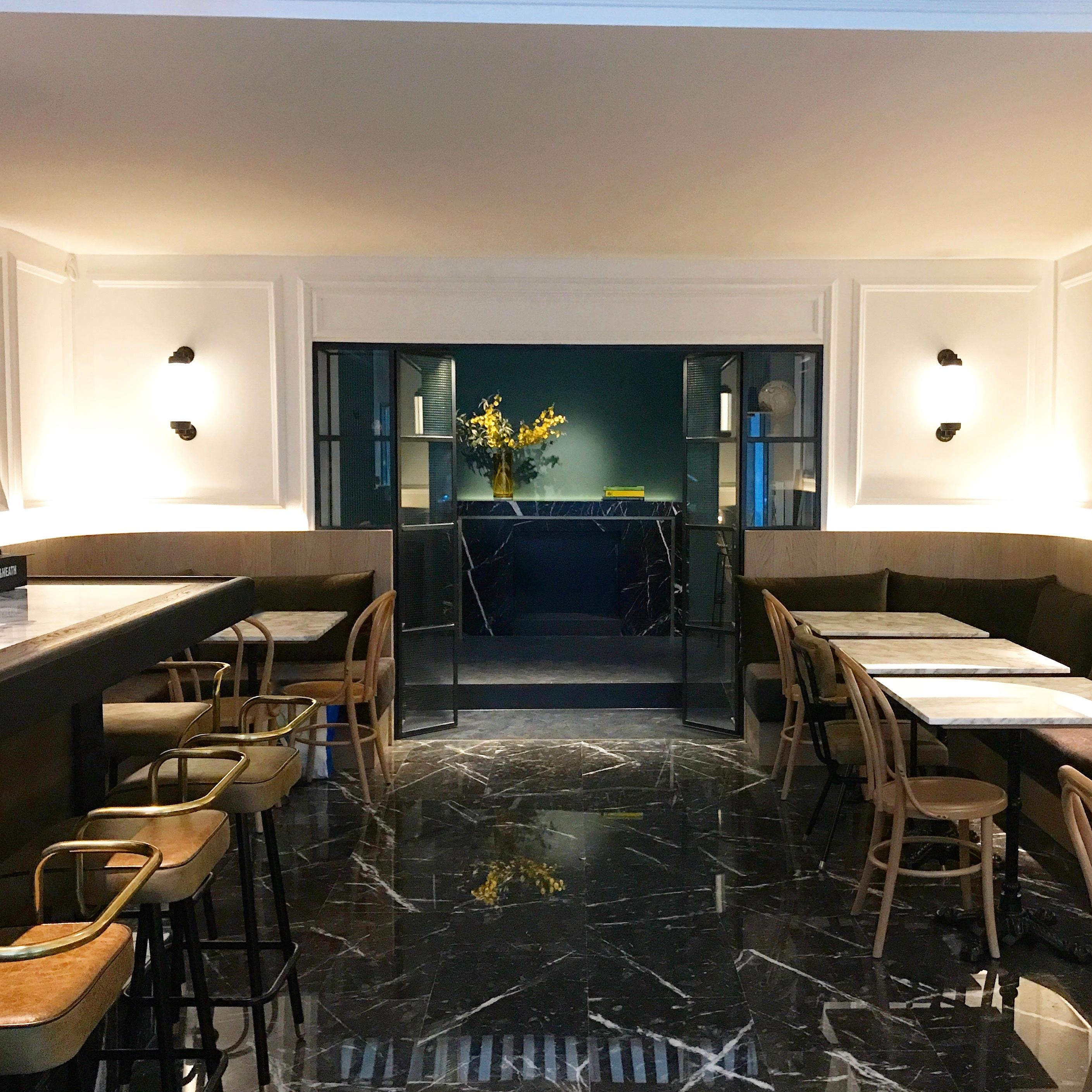 Bar/Salón Niki Athens Hotel