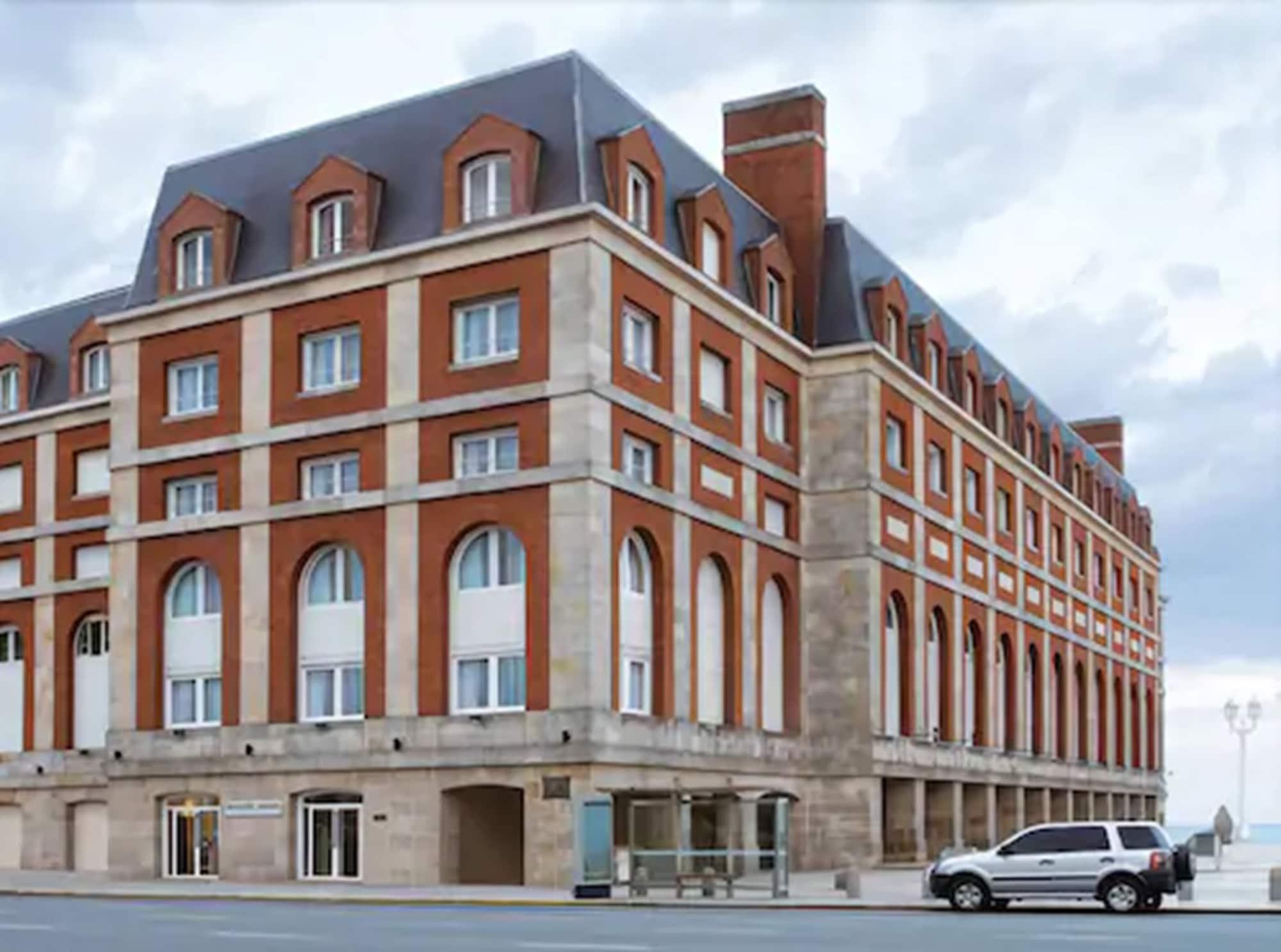 Varios NH Hotel Casino