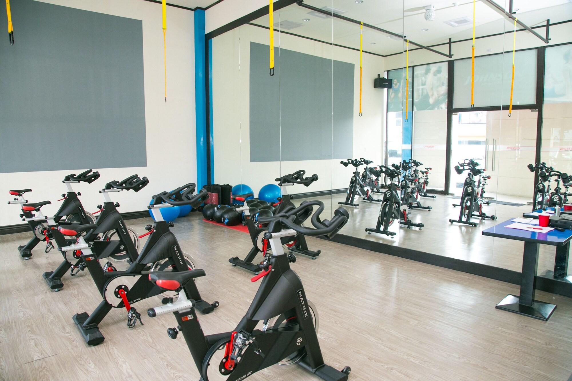Gimnasio Le Charmé Suites