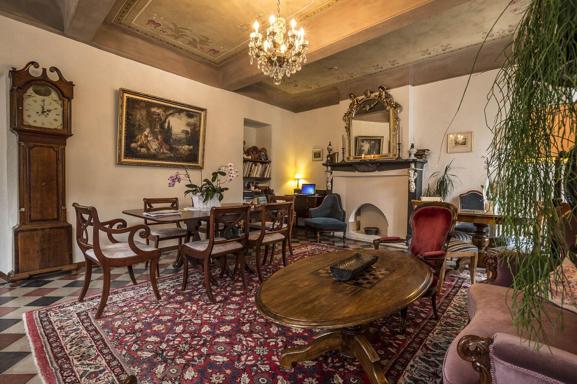 Sala de Reuniones Swiss Historic Hotel Villa Carona