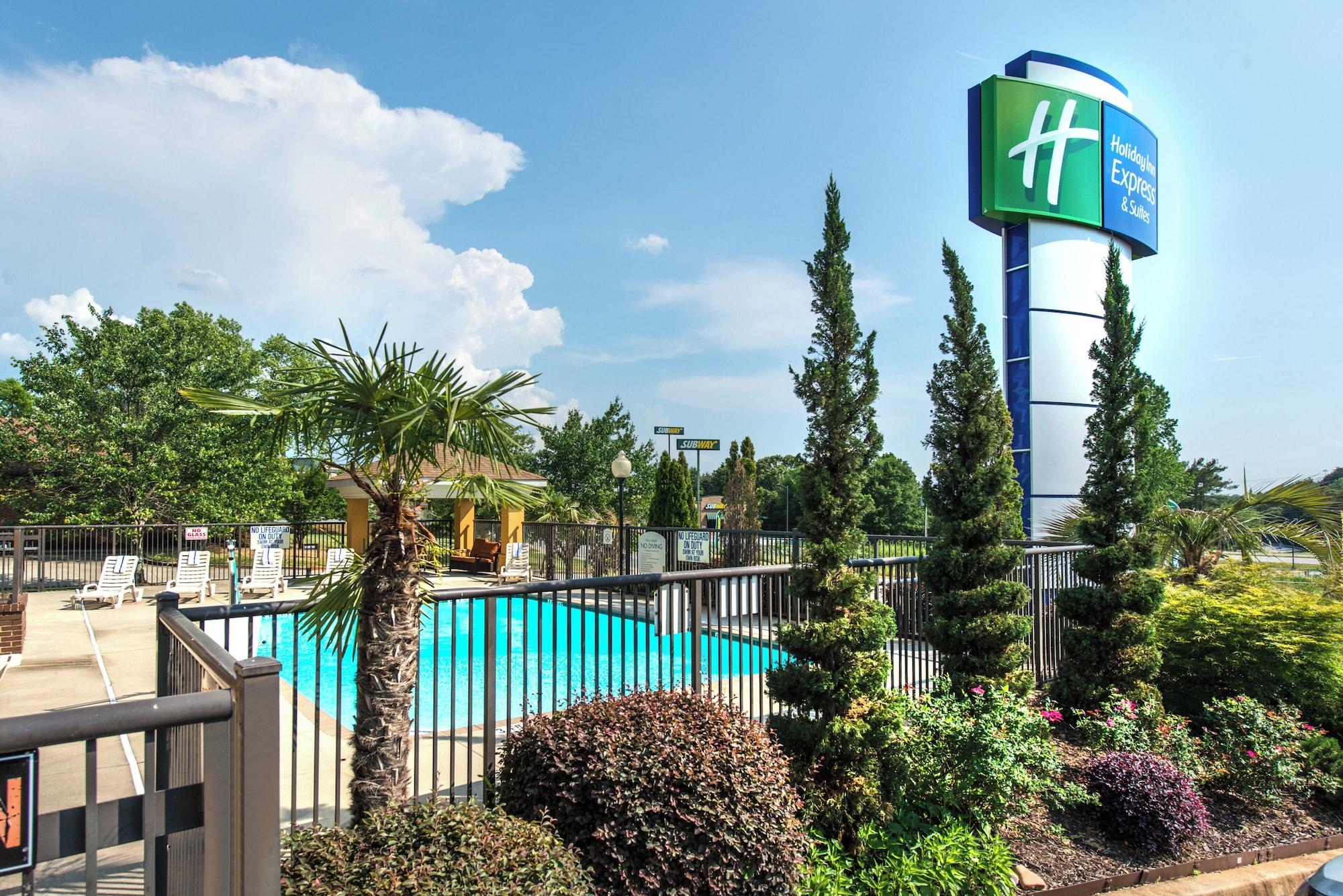 Vista Piscina Holiday Inn Express Hotel & Suites Anderson-I-85 by IHG
