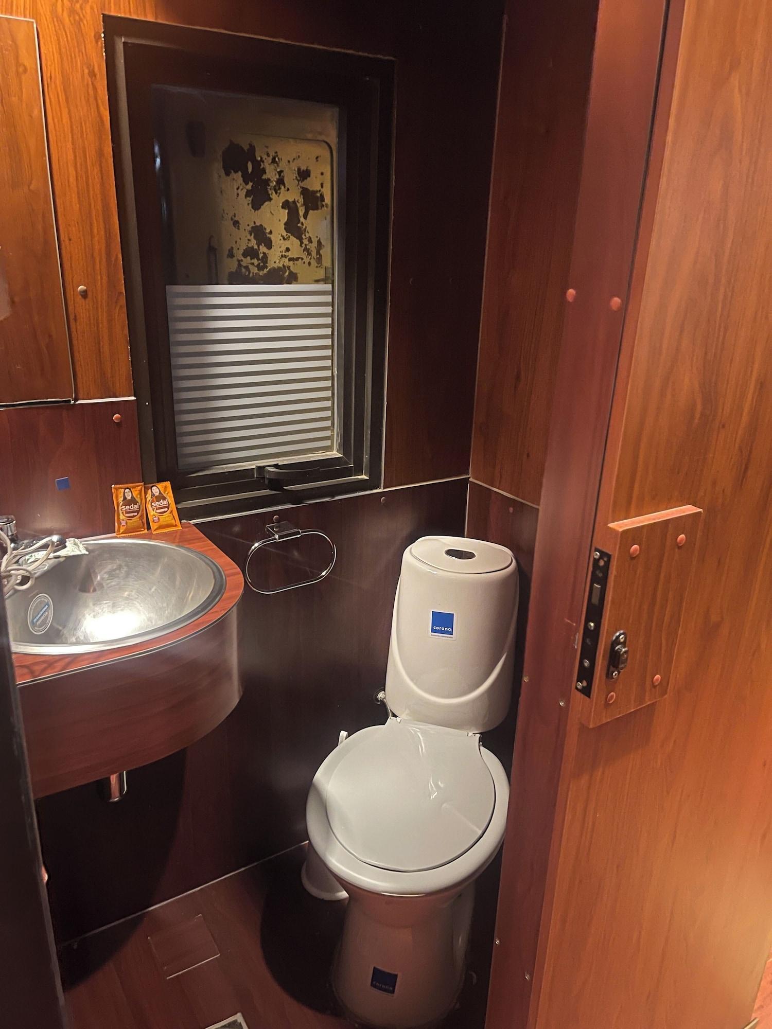 Equipamiento de Habitación Onkel Inn Wagon Sleepbox