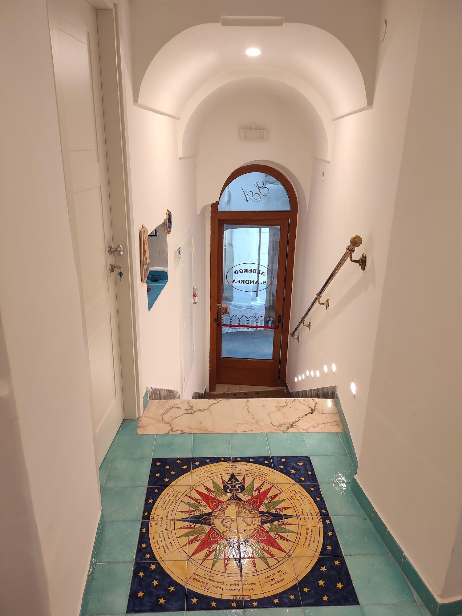 Vista do lobby Albergo Sant'Andrea