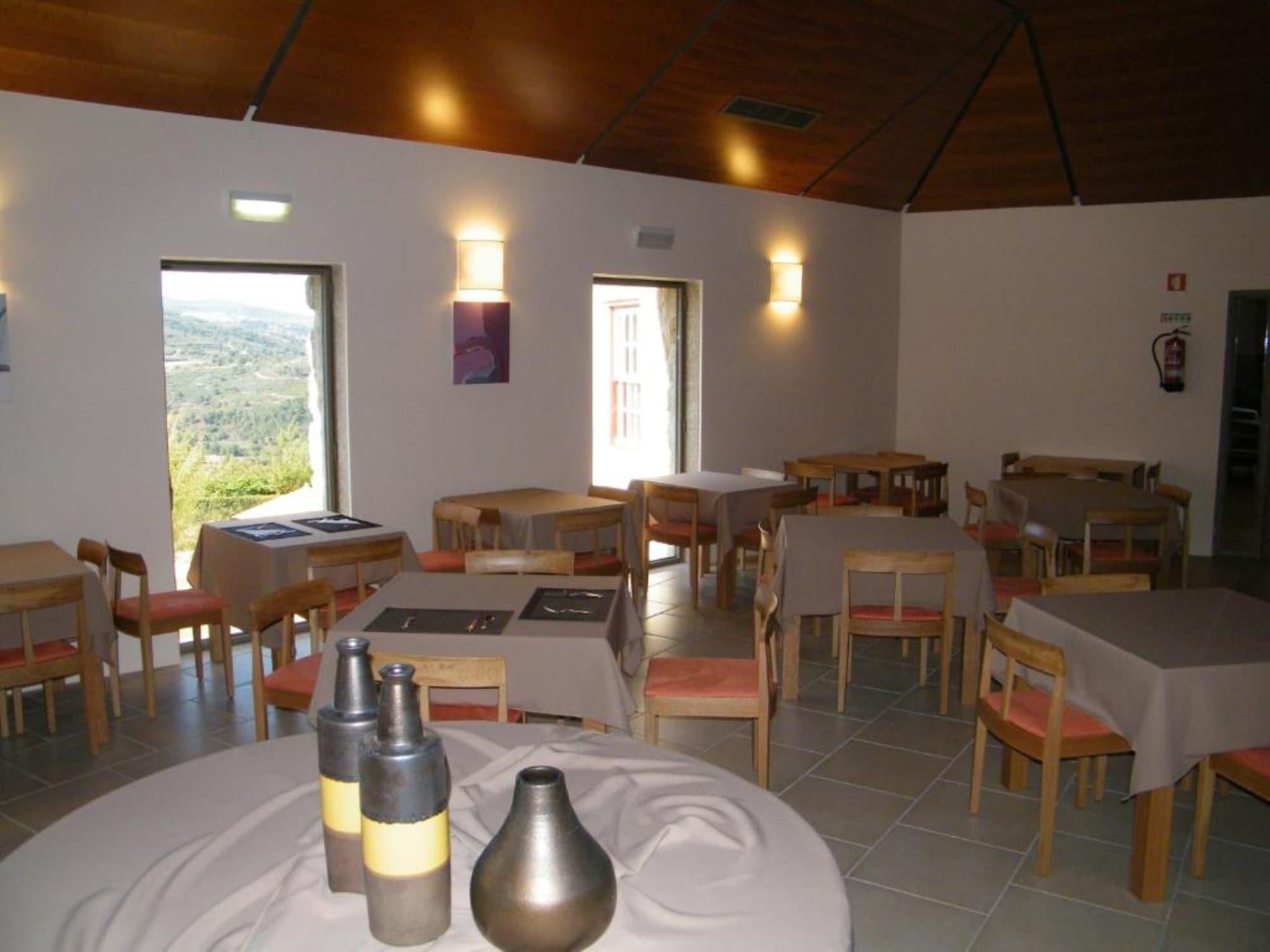 Restaurant INATEL Linhares da Beira Hotel Rural