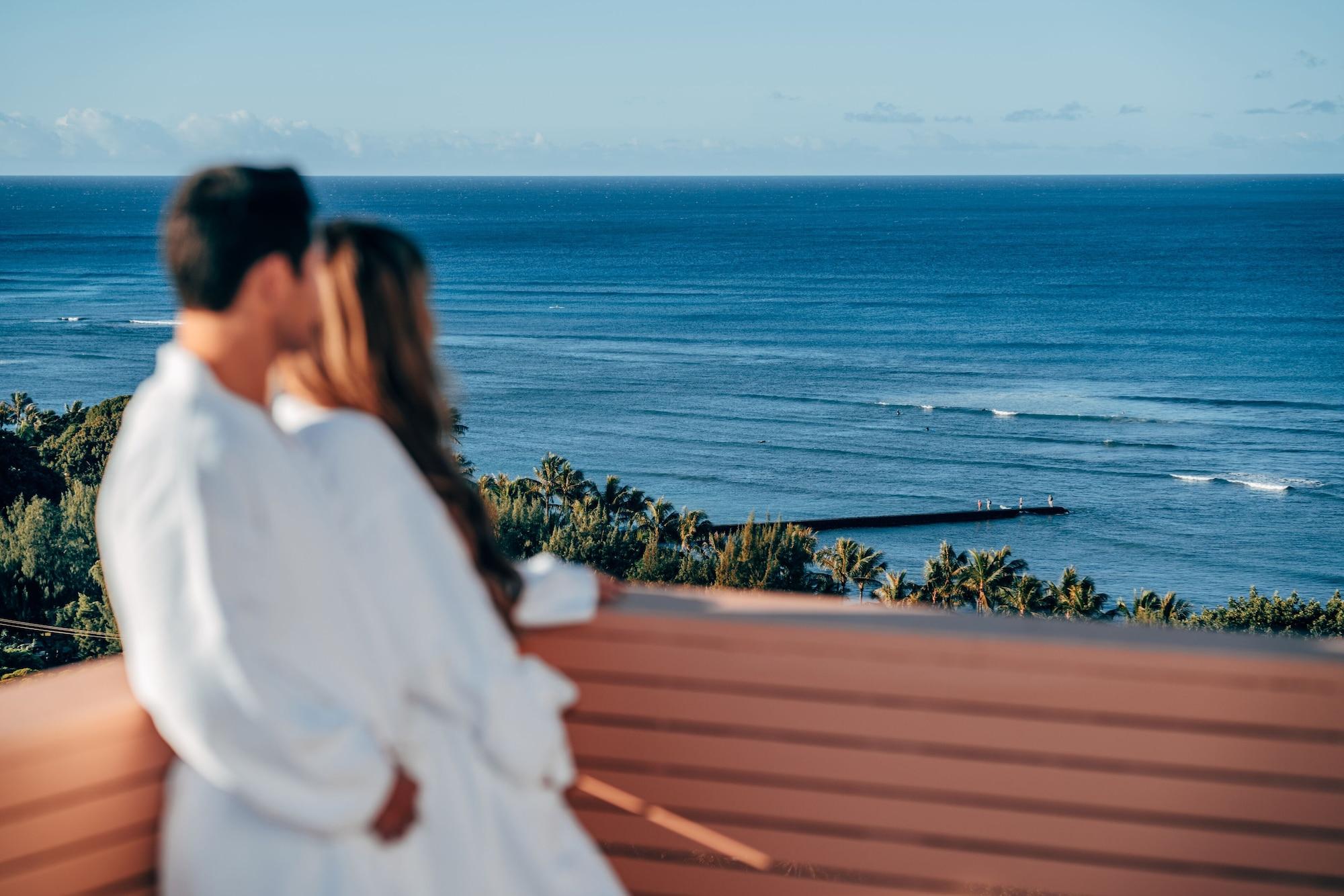 Playa Queen Kapiolani Hotel