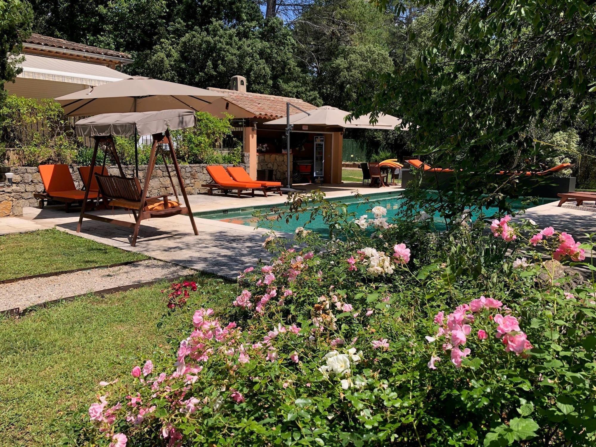 Vista Exterior Ekin Ô reV