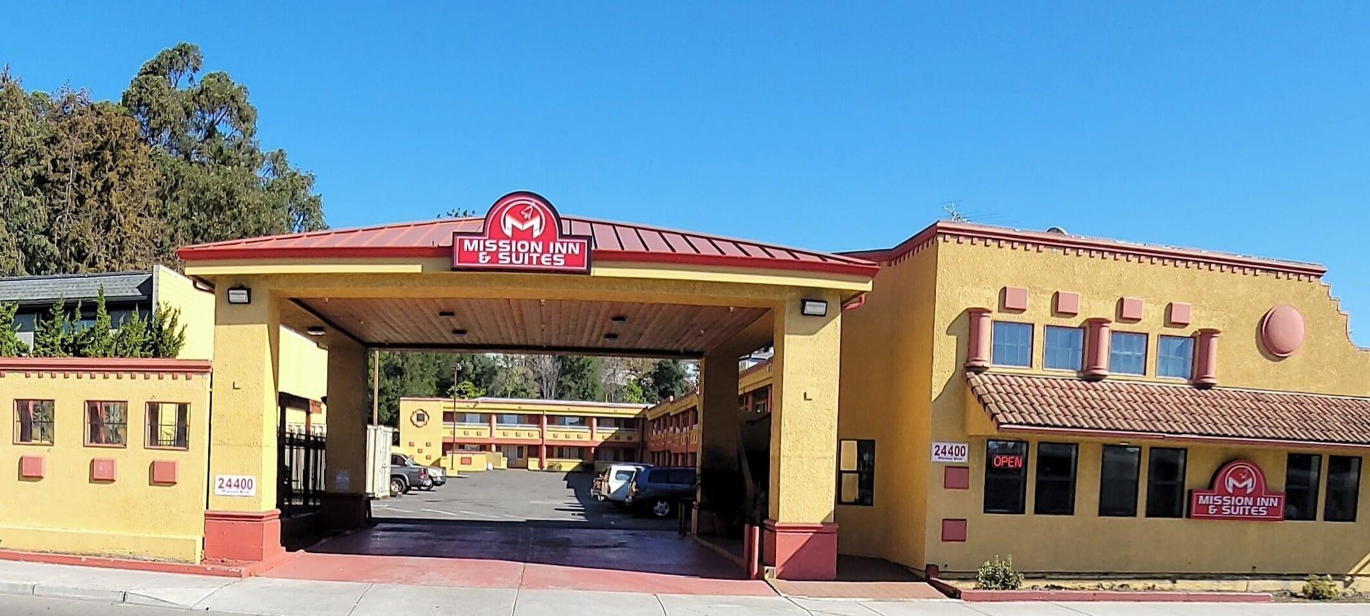 Varios Mission Inn and Suites