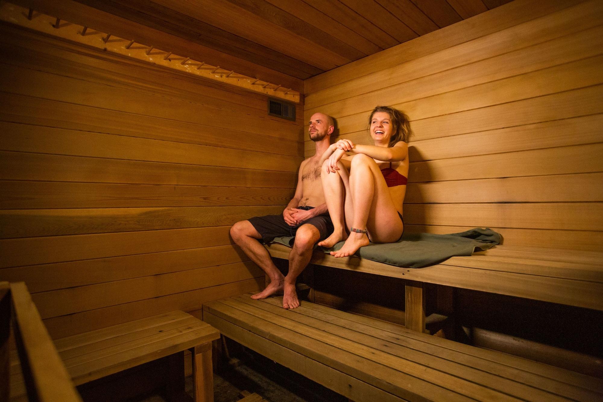 Spa Raging Elk Adventure Lodging
