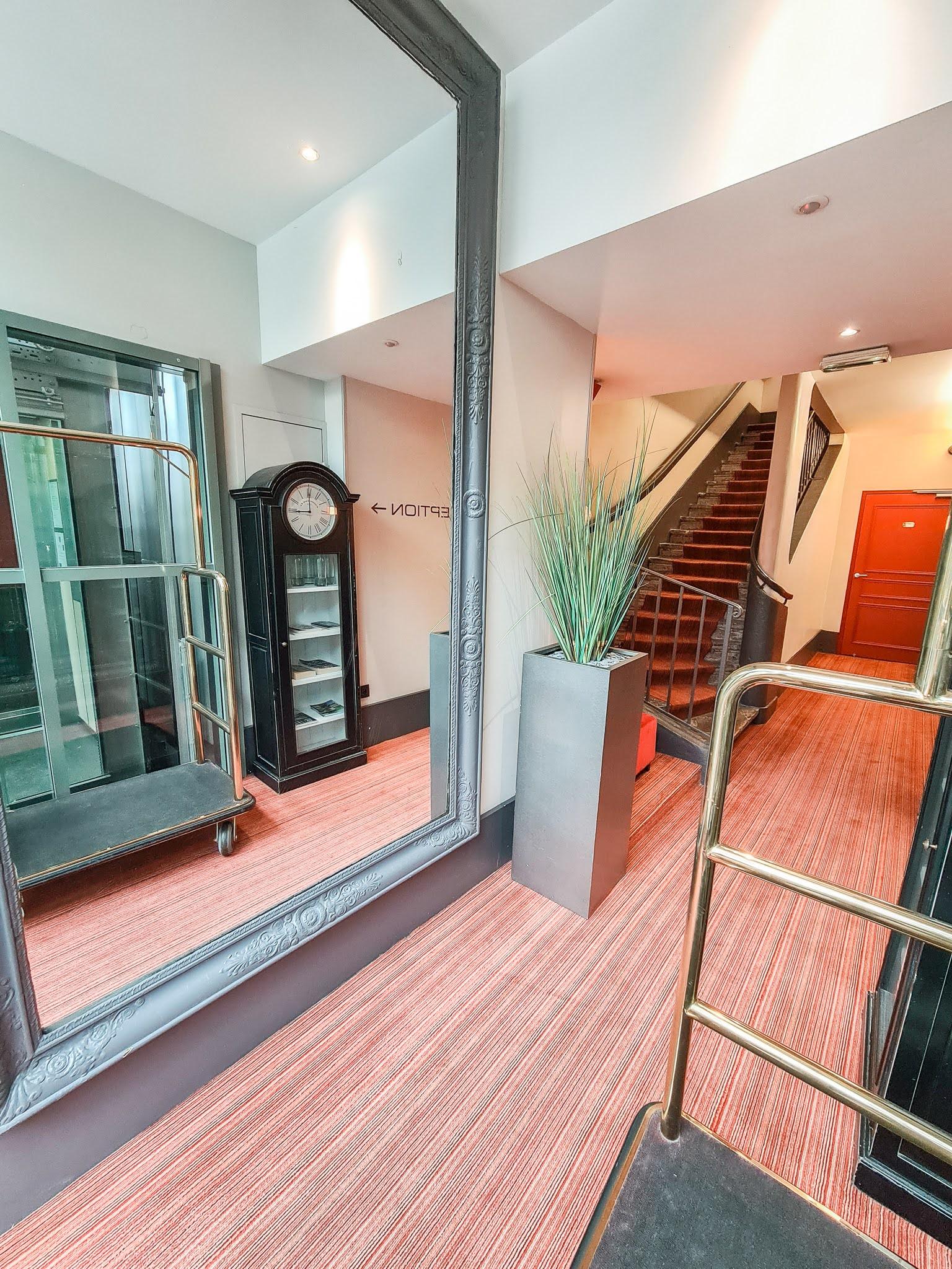 Vista Lobby Hôtel Alexandra