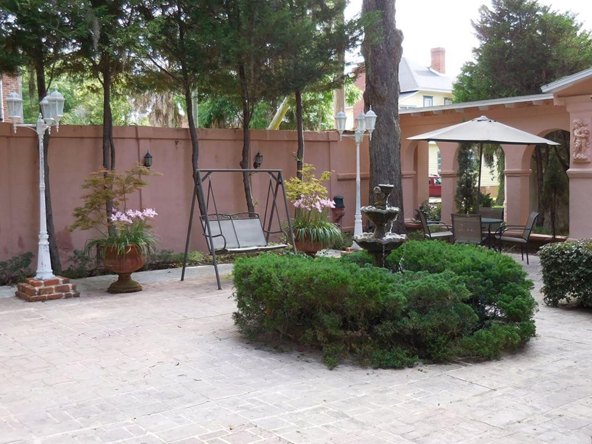 Comodidades del Alojamiento The Cottage Bed & Breakfast