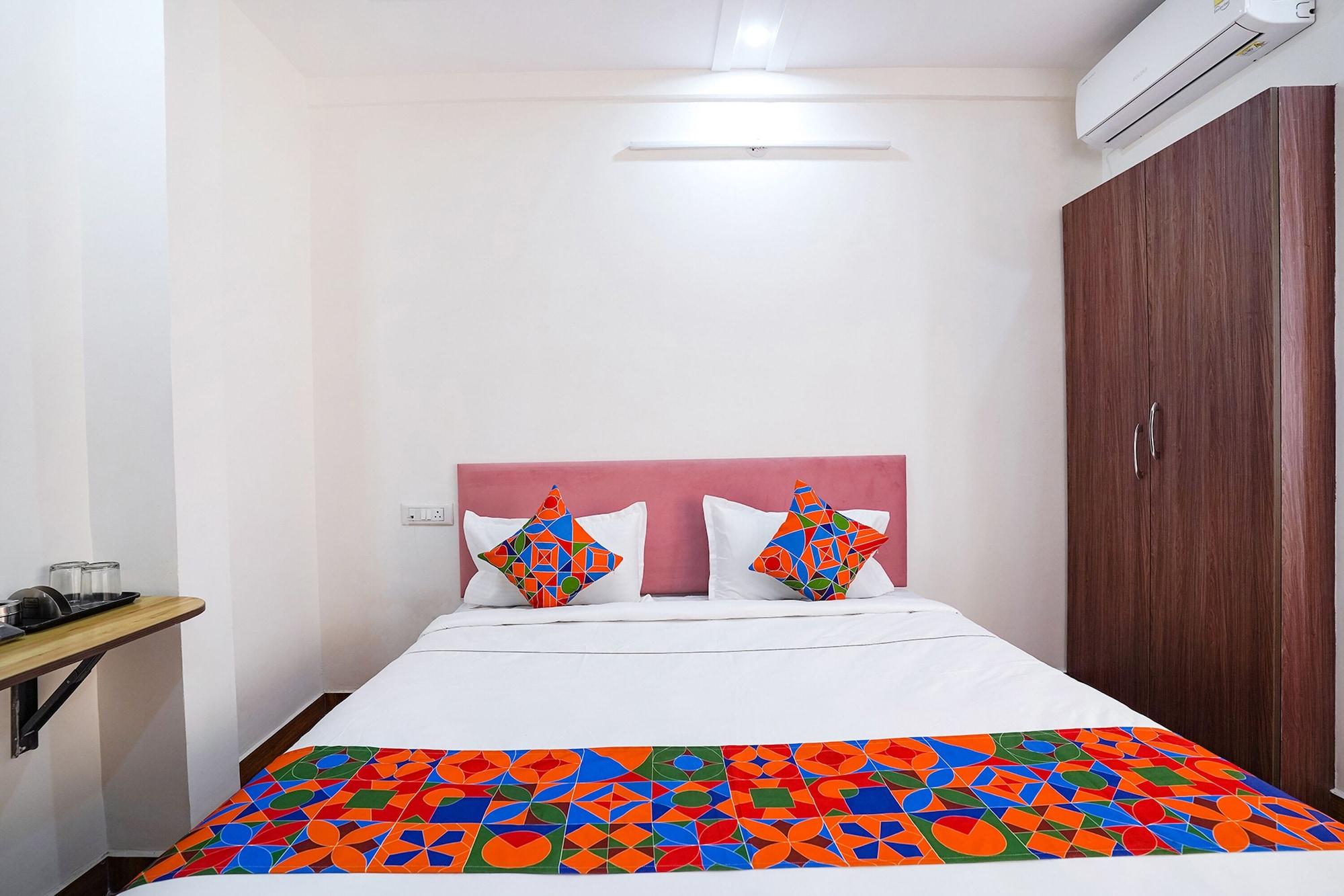 Varios Fabhotel Hsr Gateway