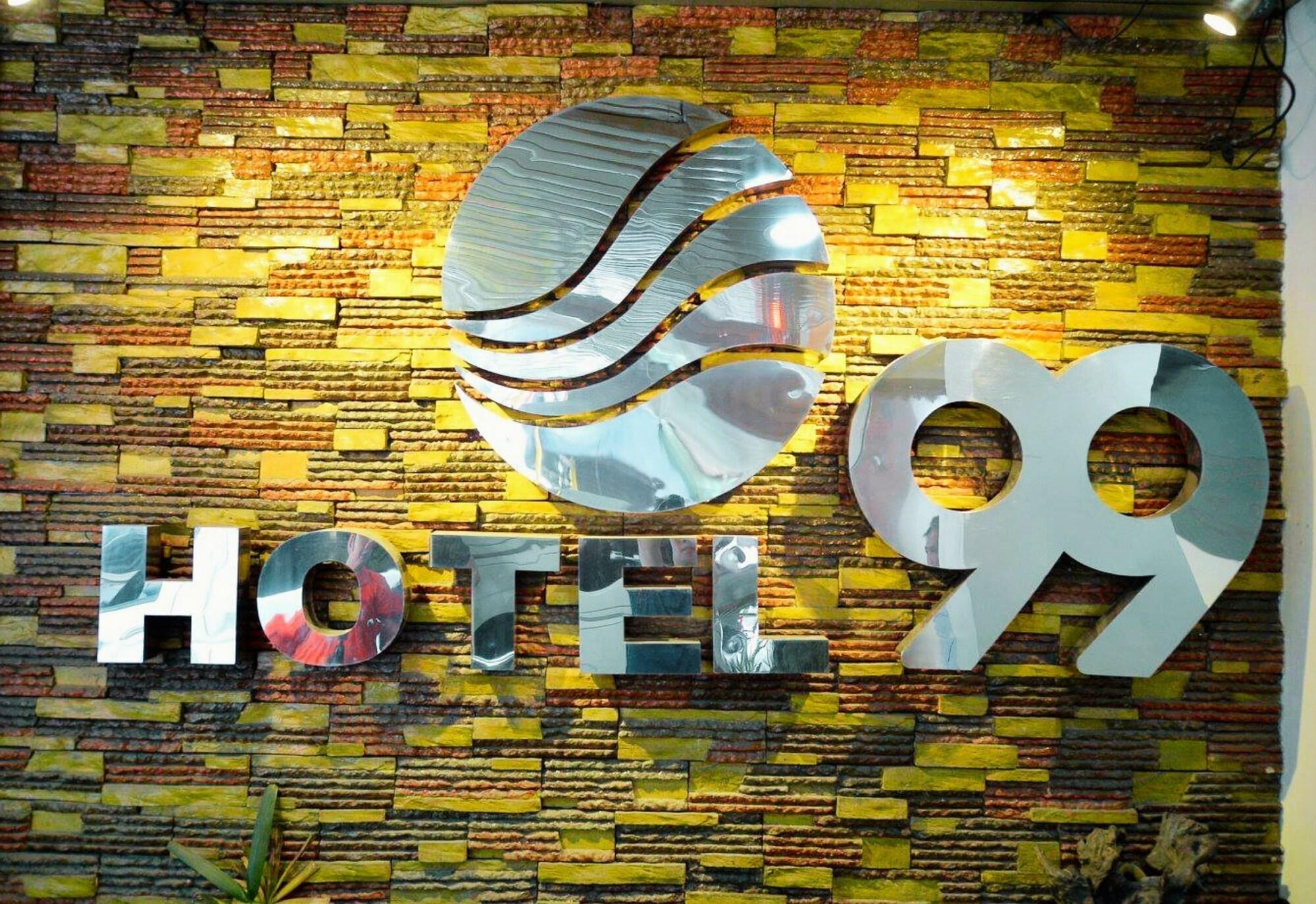 Vista Exterior Hotel 99 Cubao Quezon City