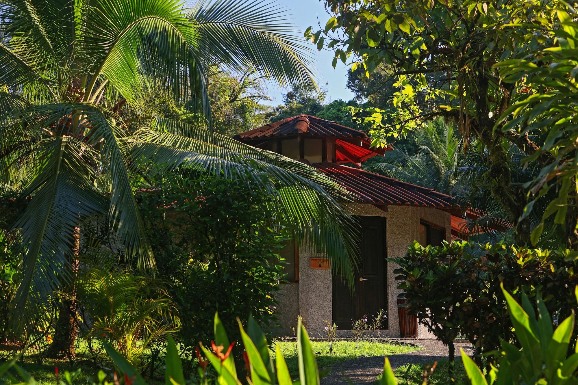 Vista Exterior Corcovado Wilderness Lodge by SCP