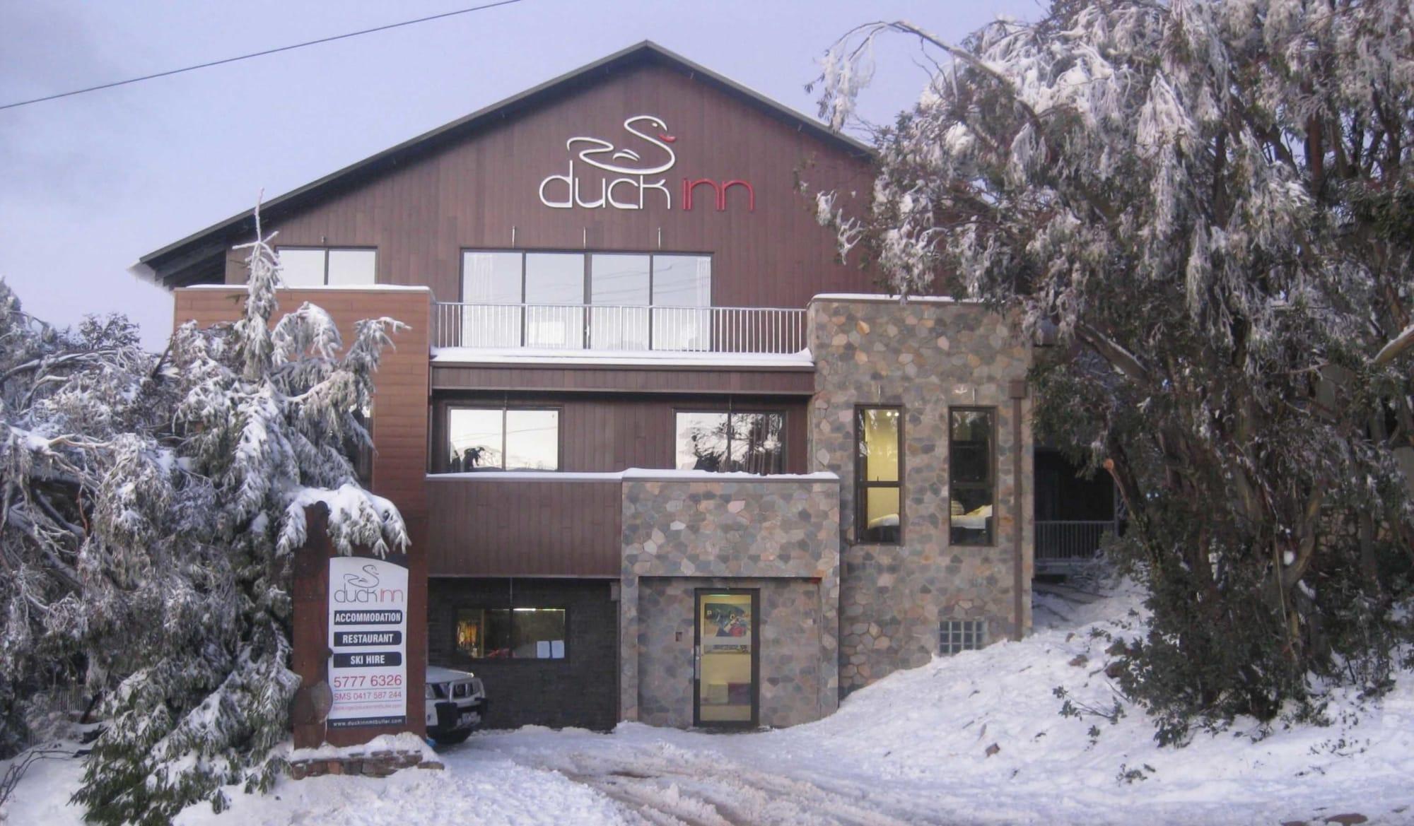 Varios Duck Inn Mt Buller