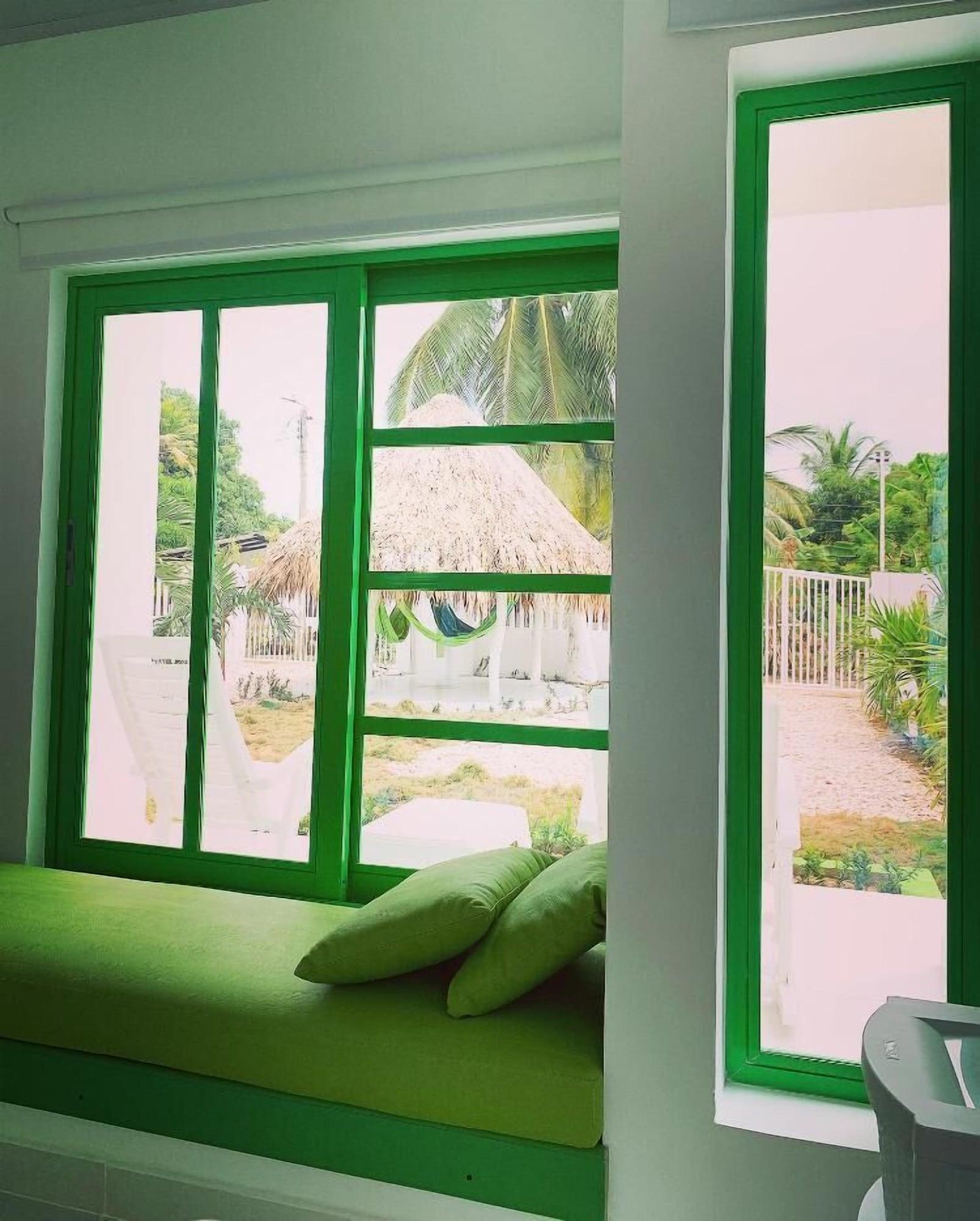 Equipamiento de Habitación Bahia Tropical Coveñas