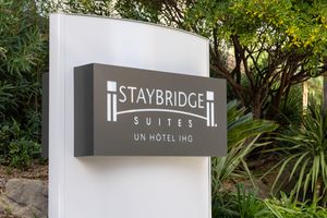 Alojamiento - Staybridge Suites Cannes Centre