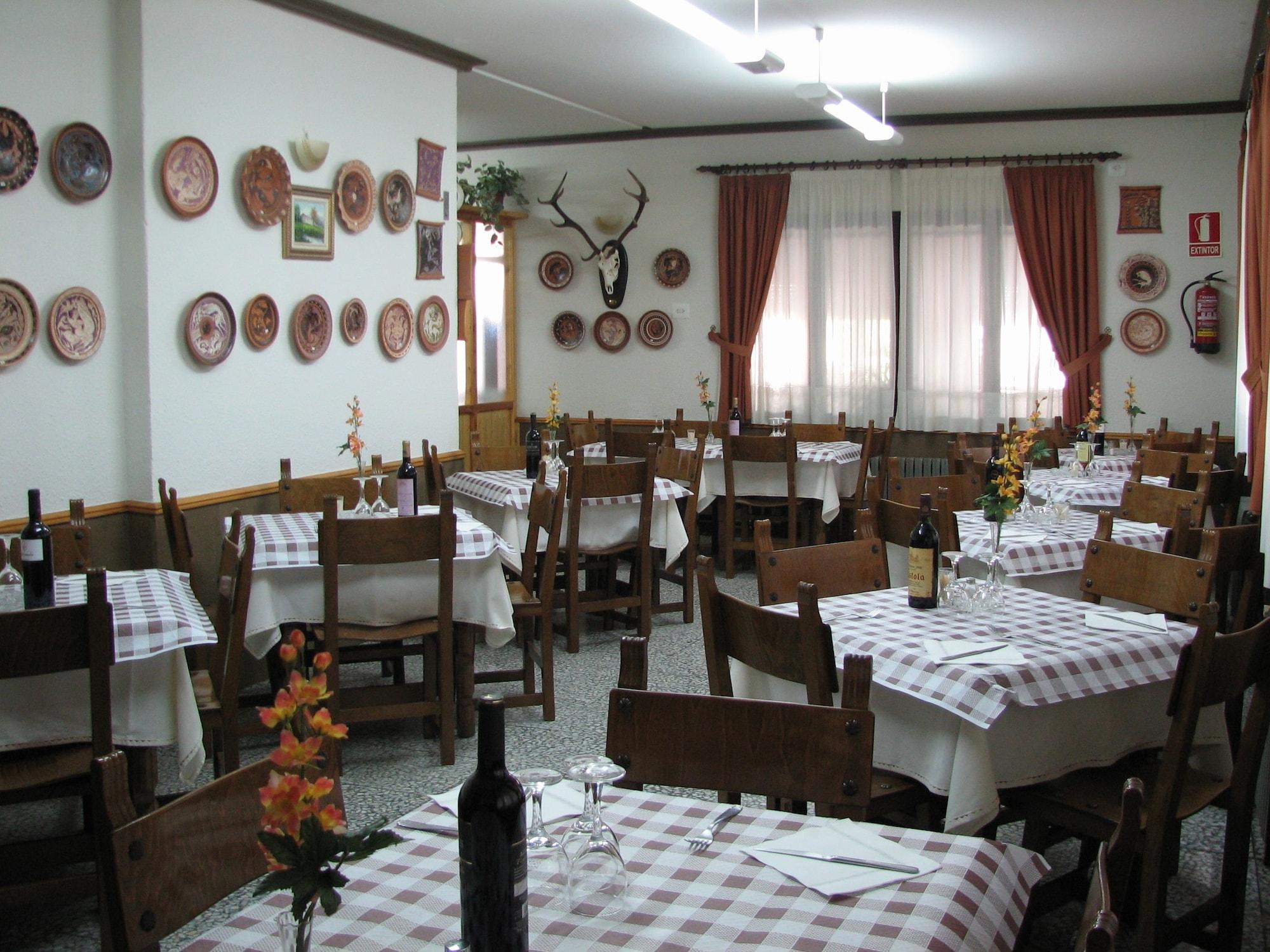 Restaurant Apartamentos Jucar