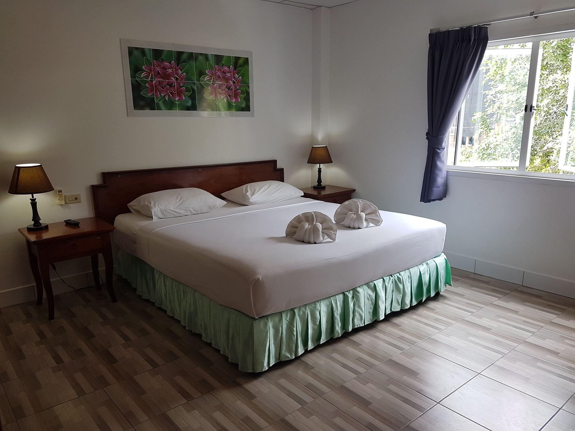 Varios Welcome Inn Hotel Karon Beach Double Room From Only 600 Baht