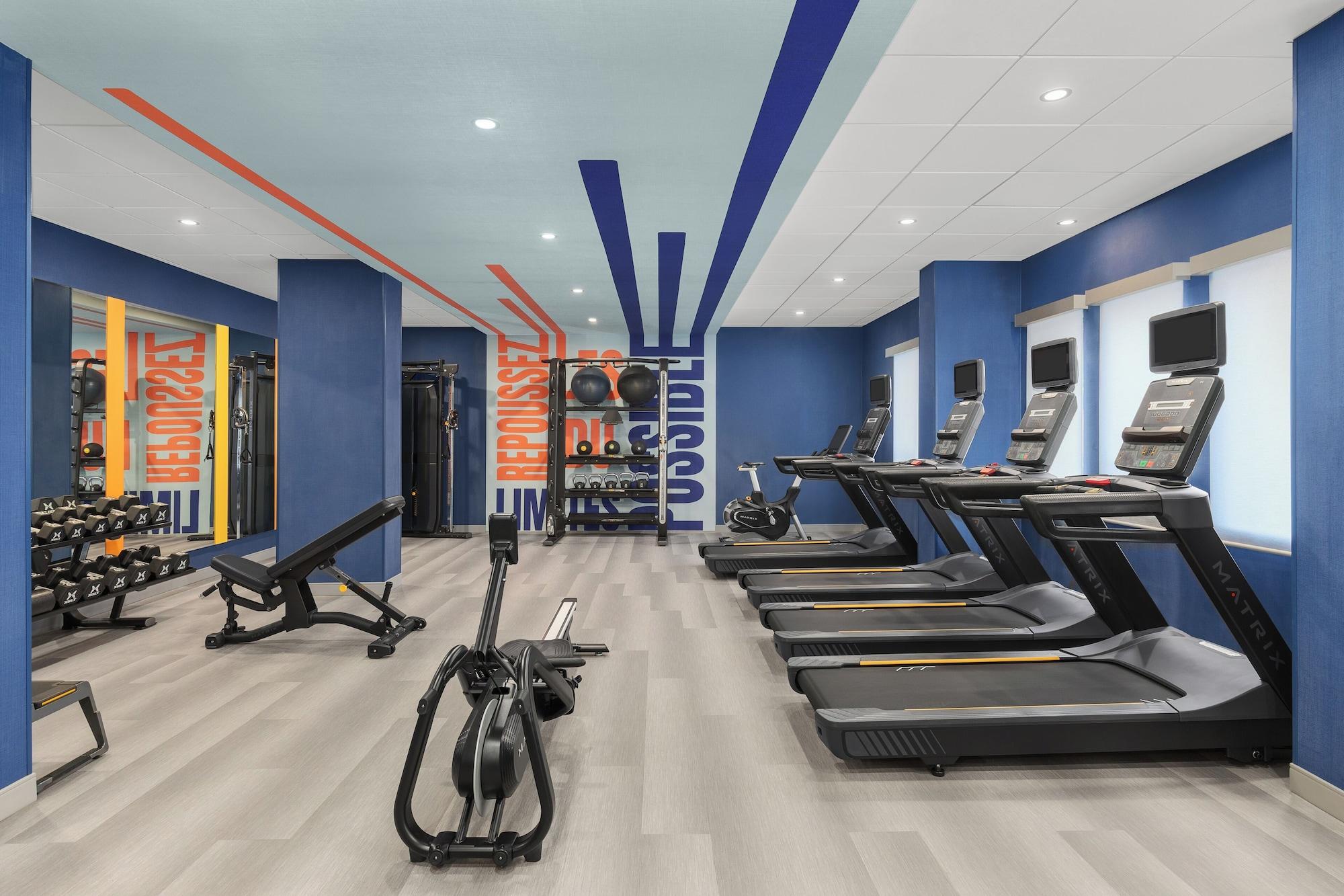 Gimnasio Hampton Inn by Hilton Montreal East Anjou