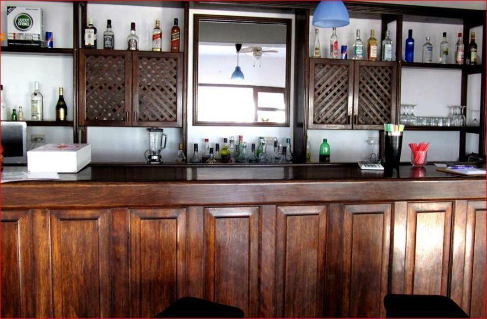 Bar/Salón Buena Vista Mancora