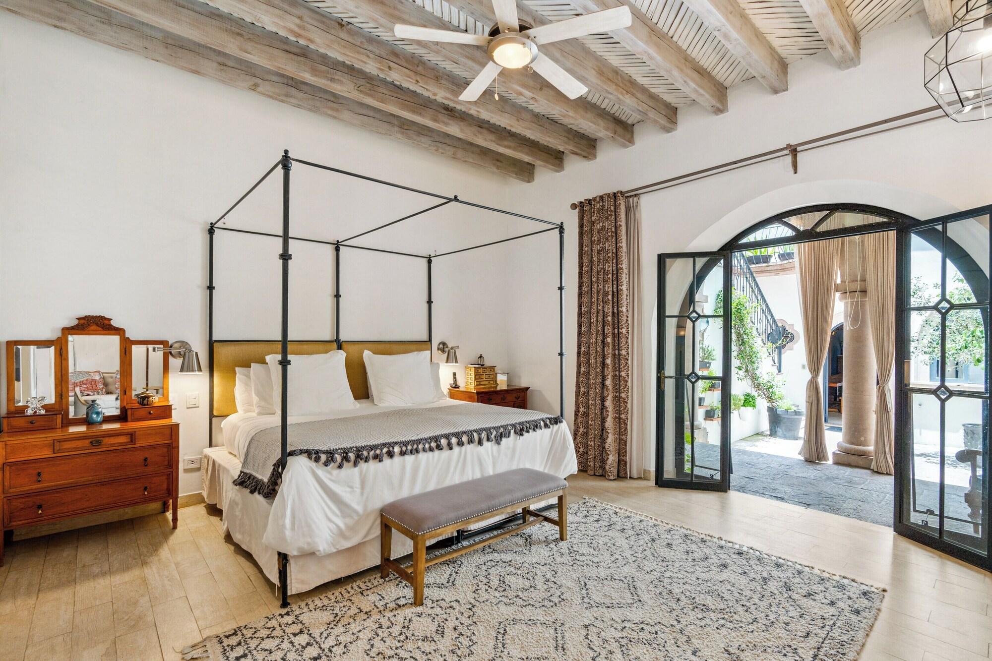 Varios Casa Delphine