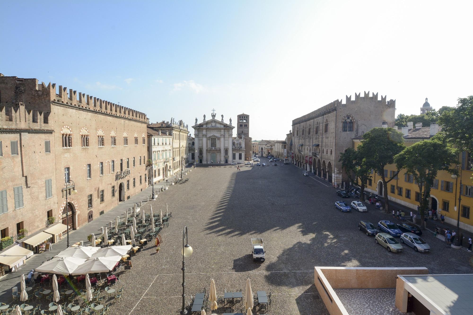 Varios Hotel dei Gonzaga