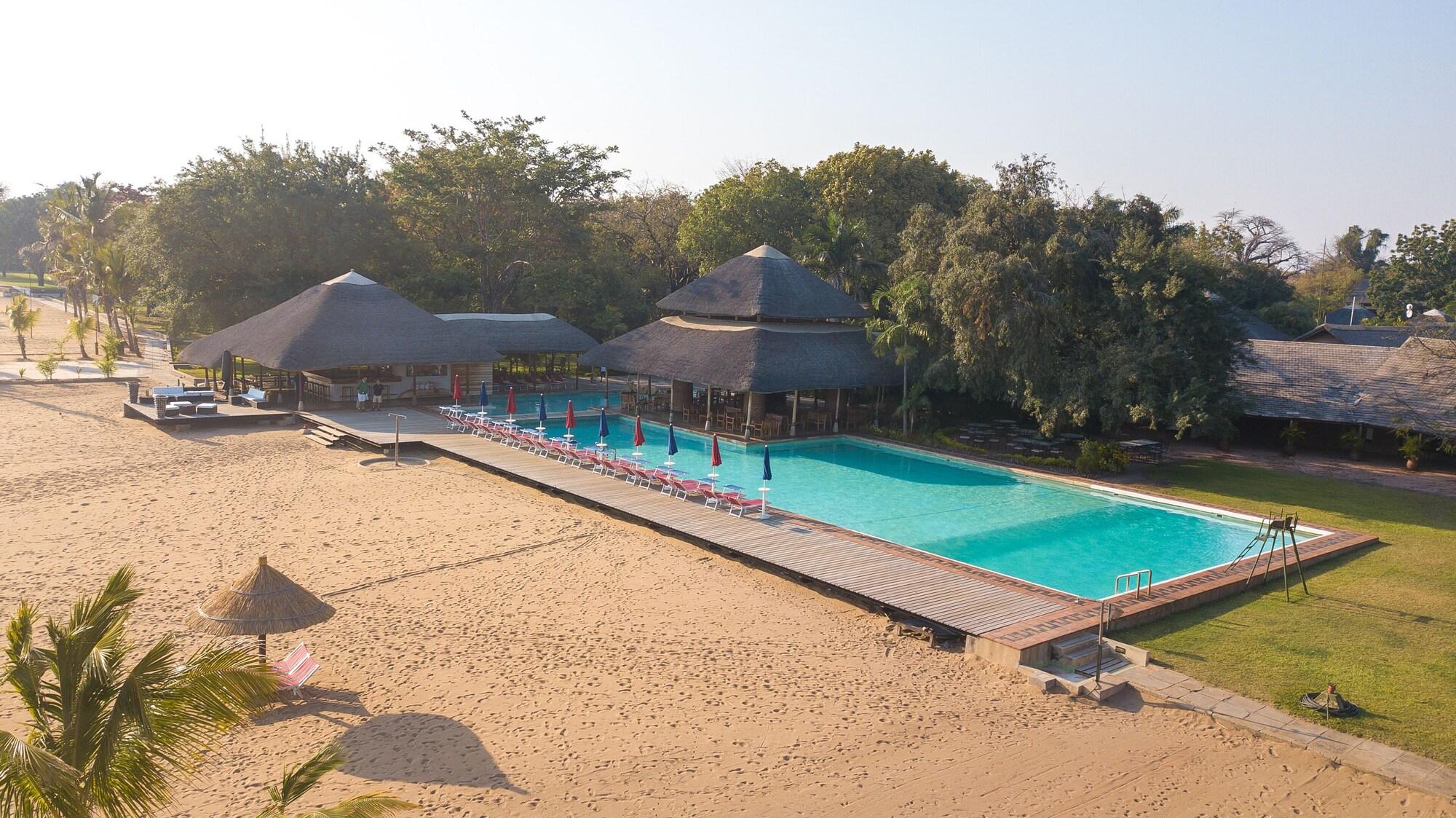 Vista Exterior The Makokola Retreat