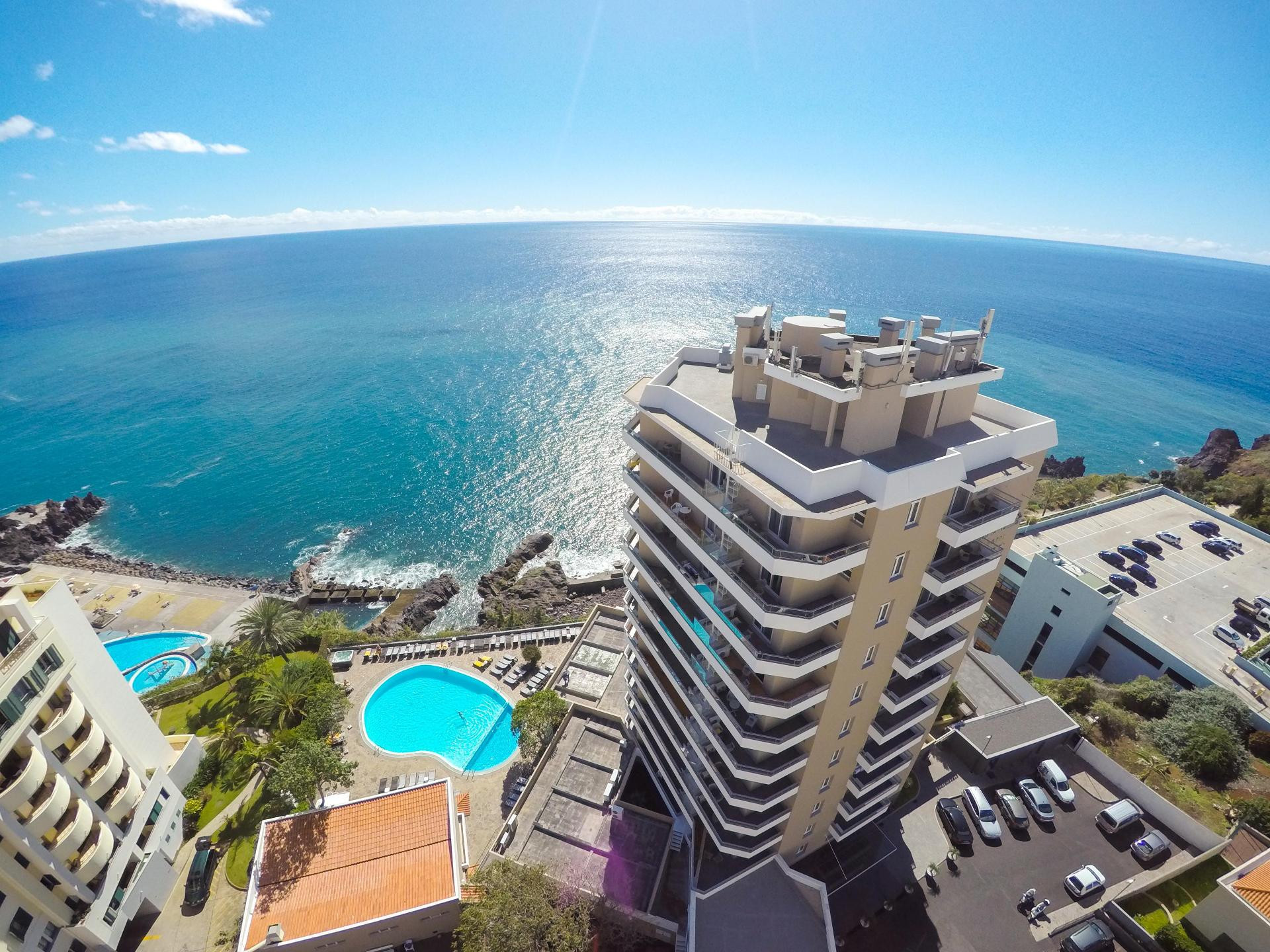 Vista Exterior Hotel Duas Torres
