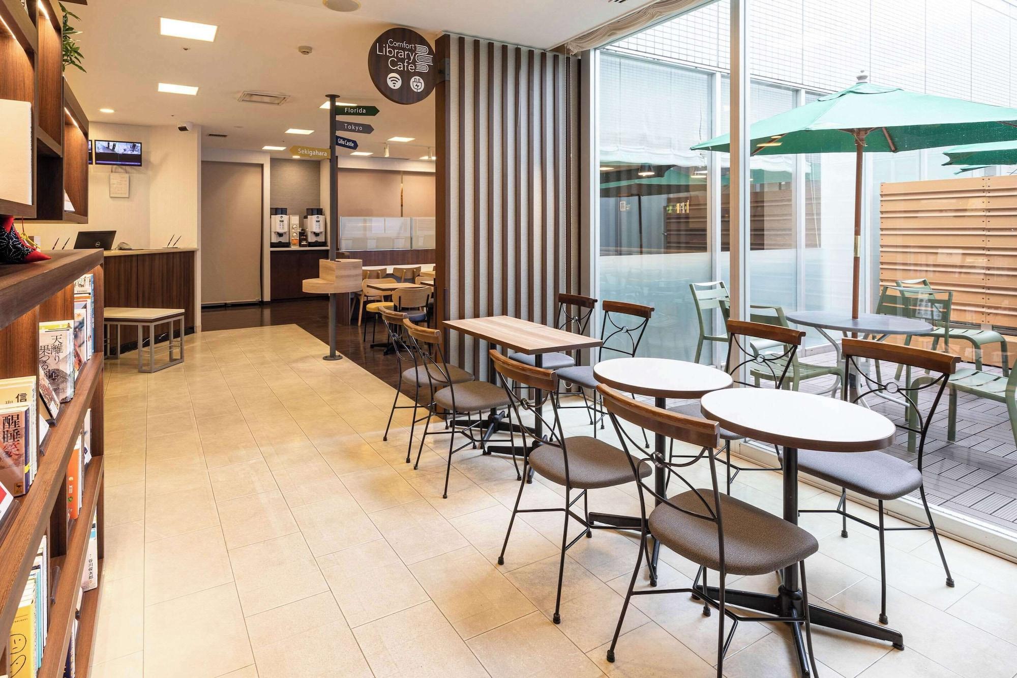 Varios Comfort Hotel Gifu