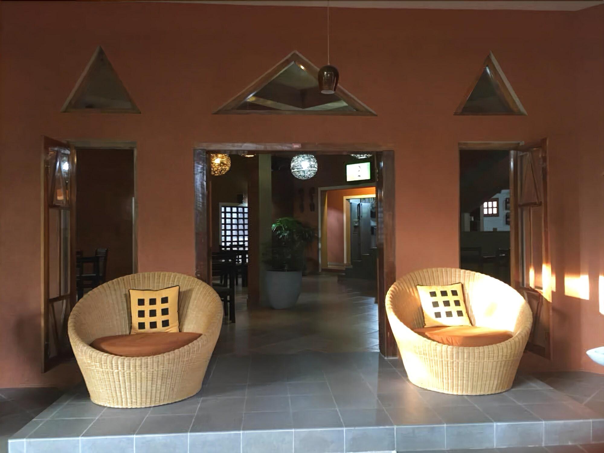 Vista Lobby My Village