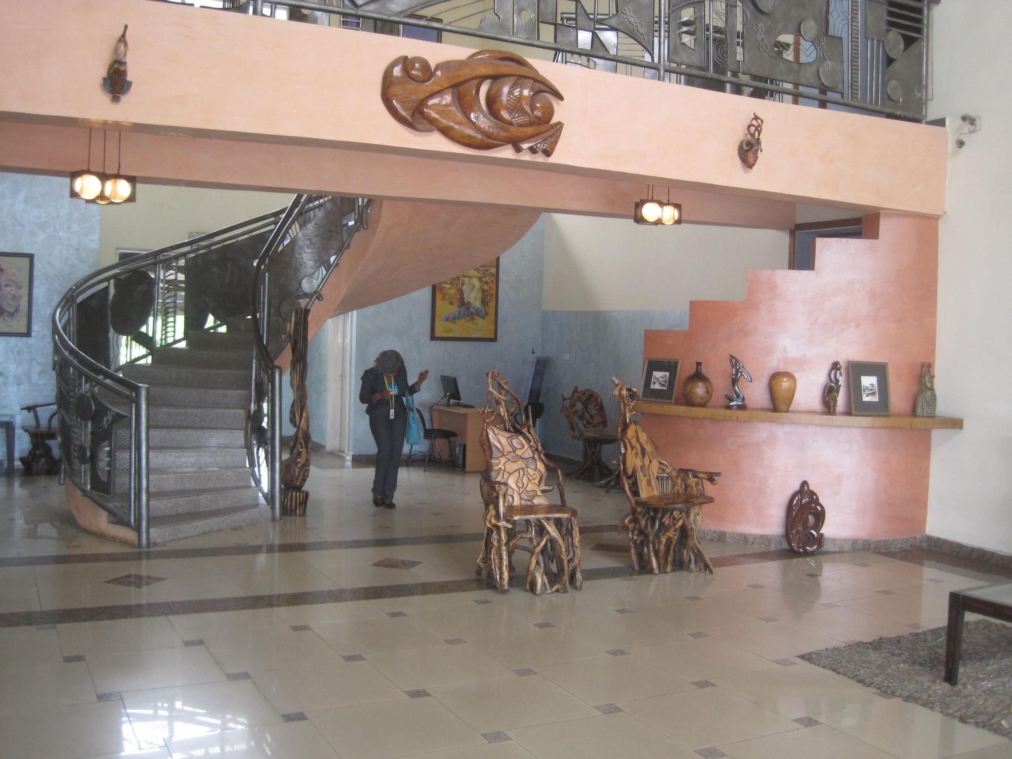 Vista Lobby Axari Hotel & Suites