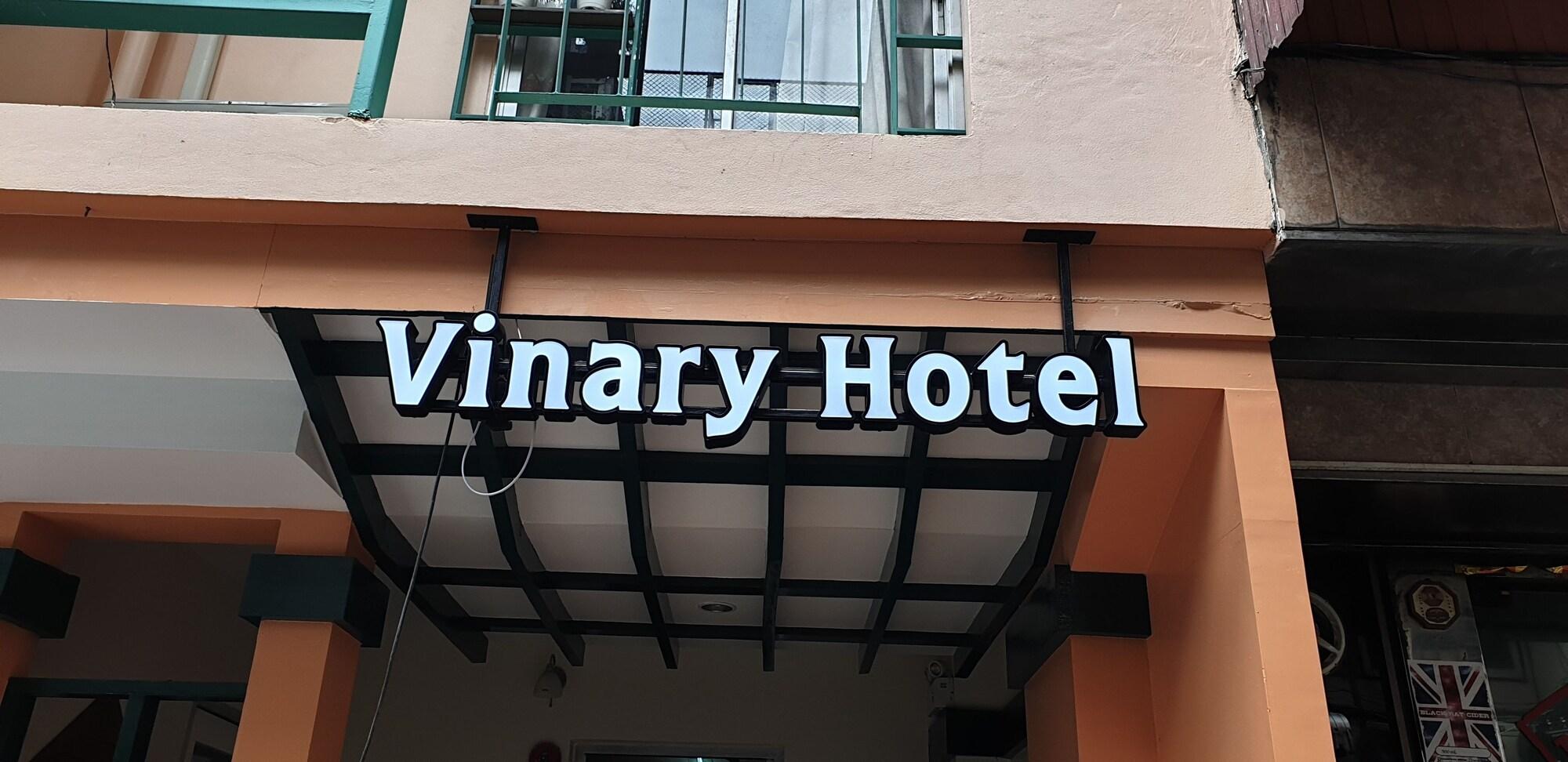 Variados (as) Vinary Hotel