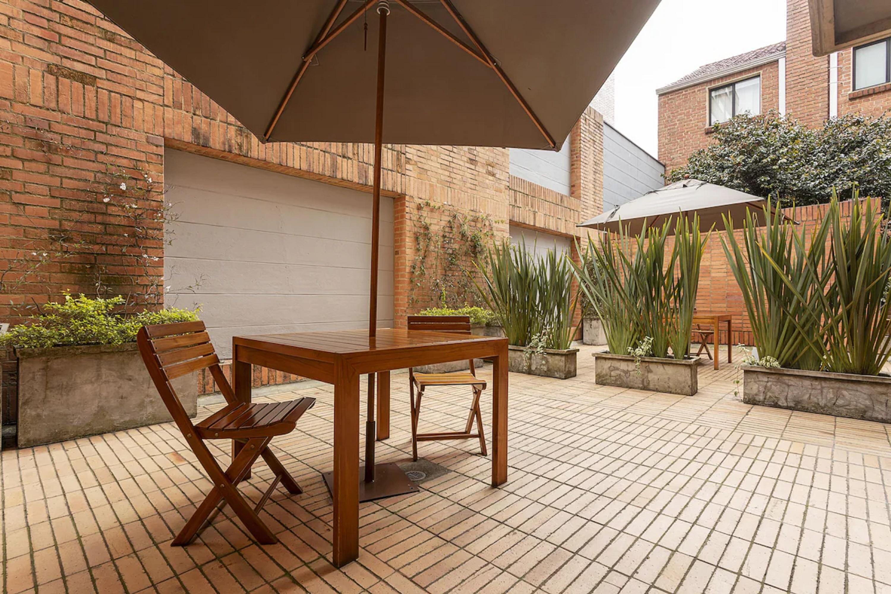 Varios Bh la Quinta- Suites