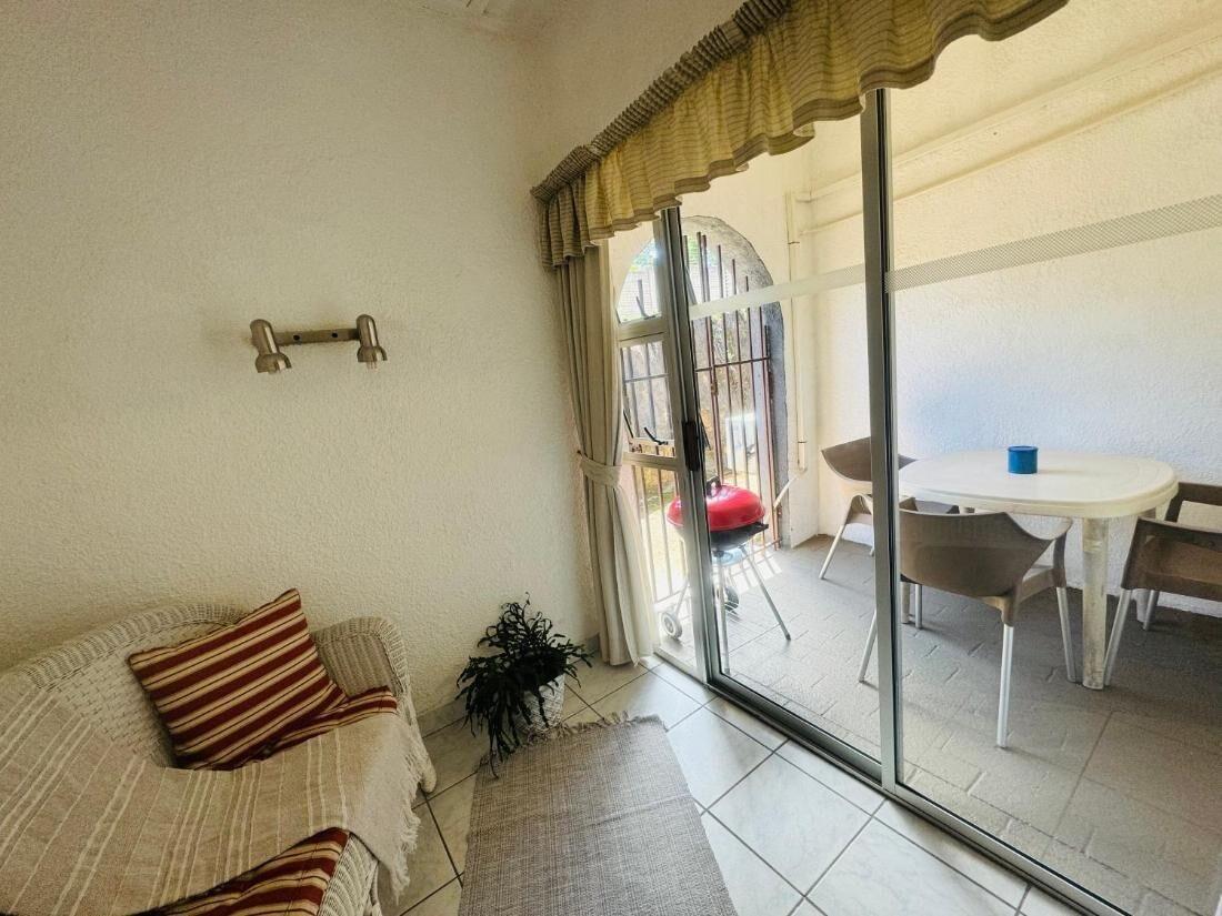 Vista Exterior Room-busa House - Triple Room