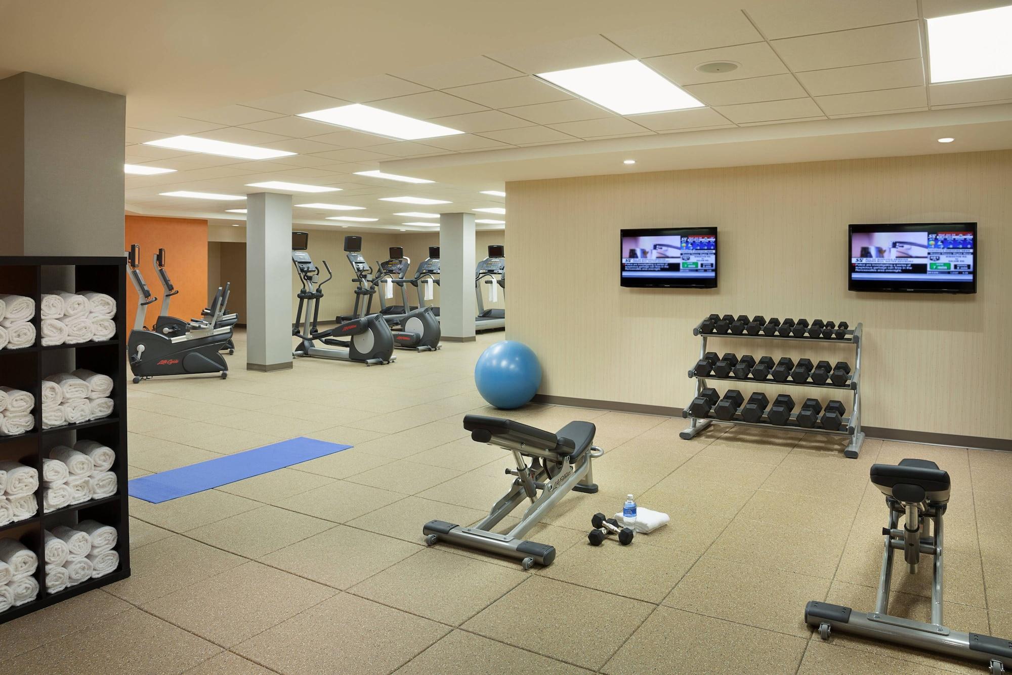 Gimnasio Courtyard by Marriott Toronto Northeast/Markham
