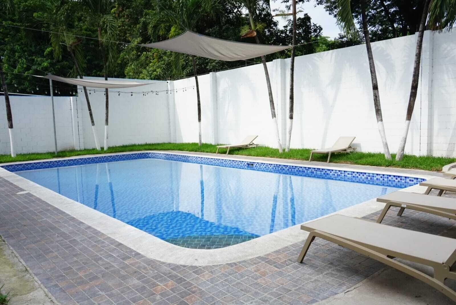 Vista Exterior Mi Tierra Aeropuerto Hotel y Restaurante