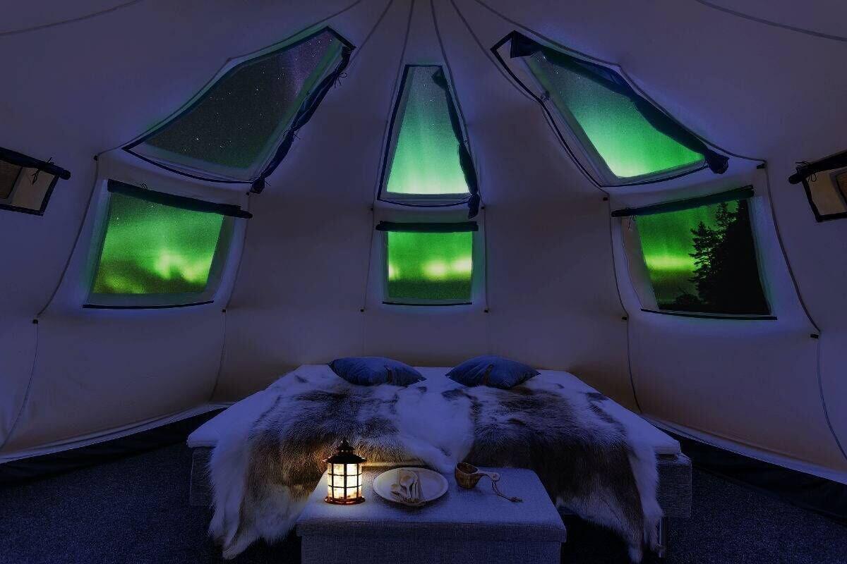 Varios Camp North Tour