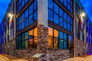 Alojamiento - Best Western Plus Brooklyn Bay Hotel