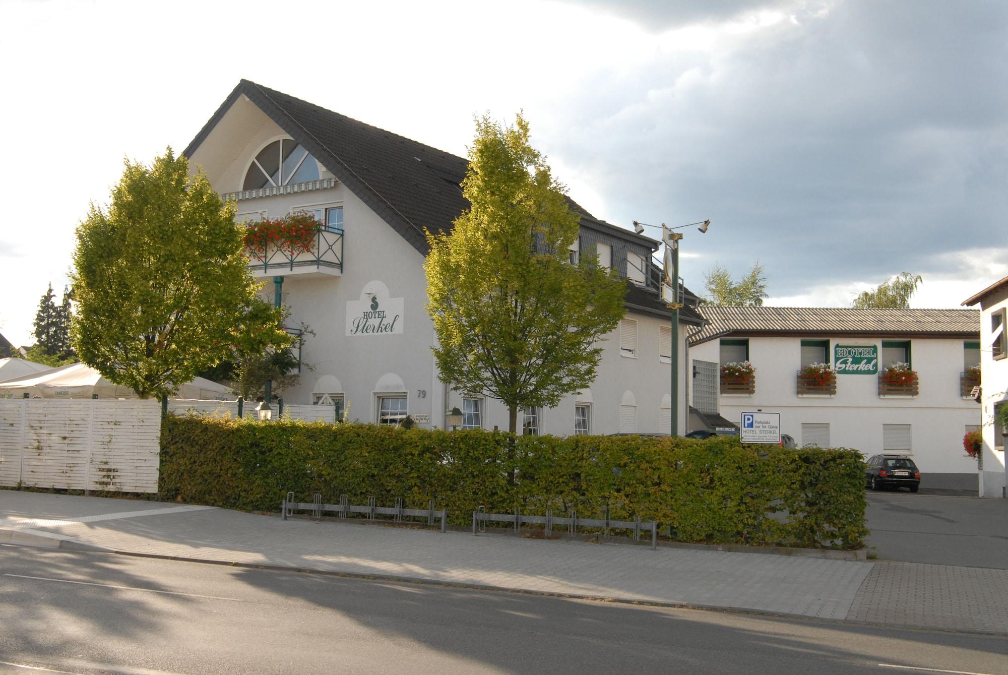 Varios Hotel Sterkel
