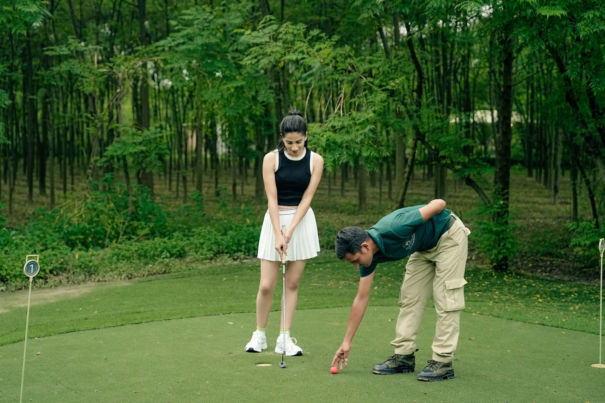 Campo de Golf Aalia Jungle Retreat and Spa, Bandarjudh, Haridwar - Araiya Anthology