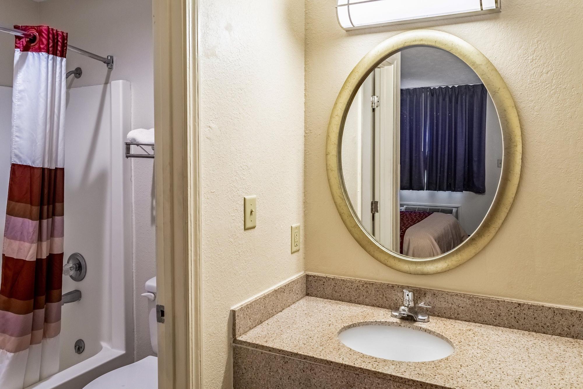 Equipamiento de Habitación Red Roof Inn Columbus - Taylorsville