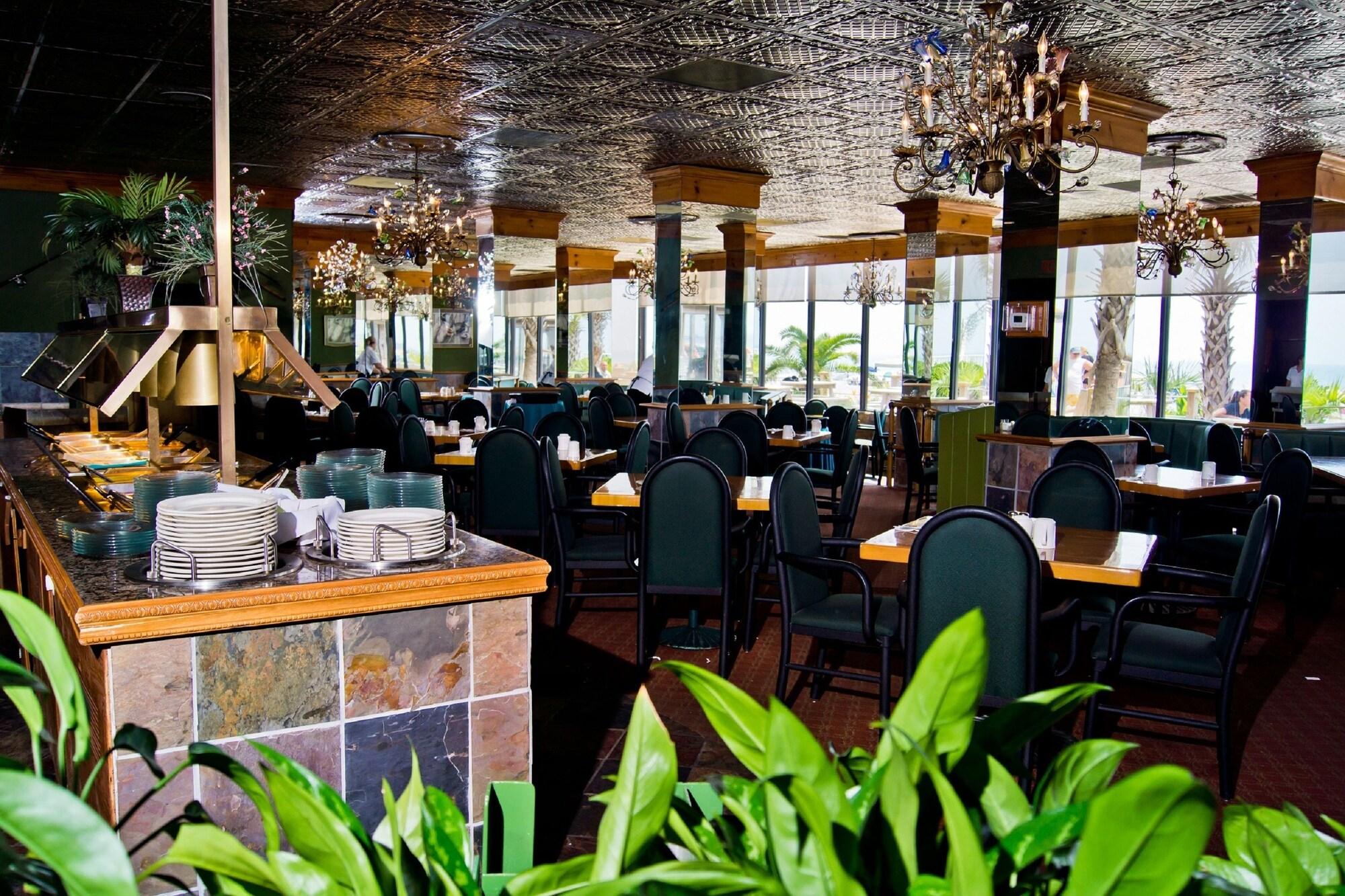 Restaurant Sands Ocean Club Resort
