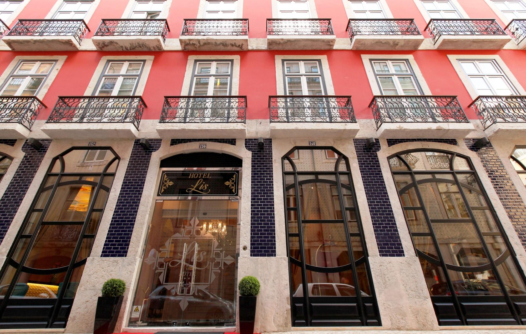 Vista Exterior Hotel Lis - Baixa