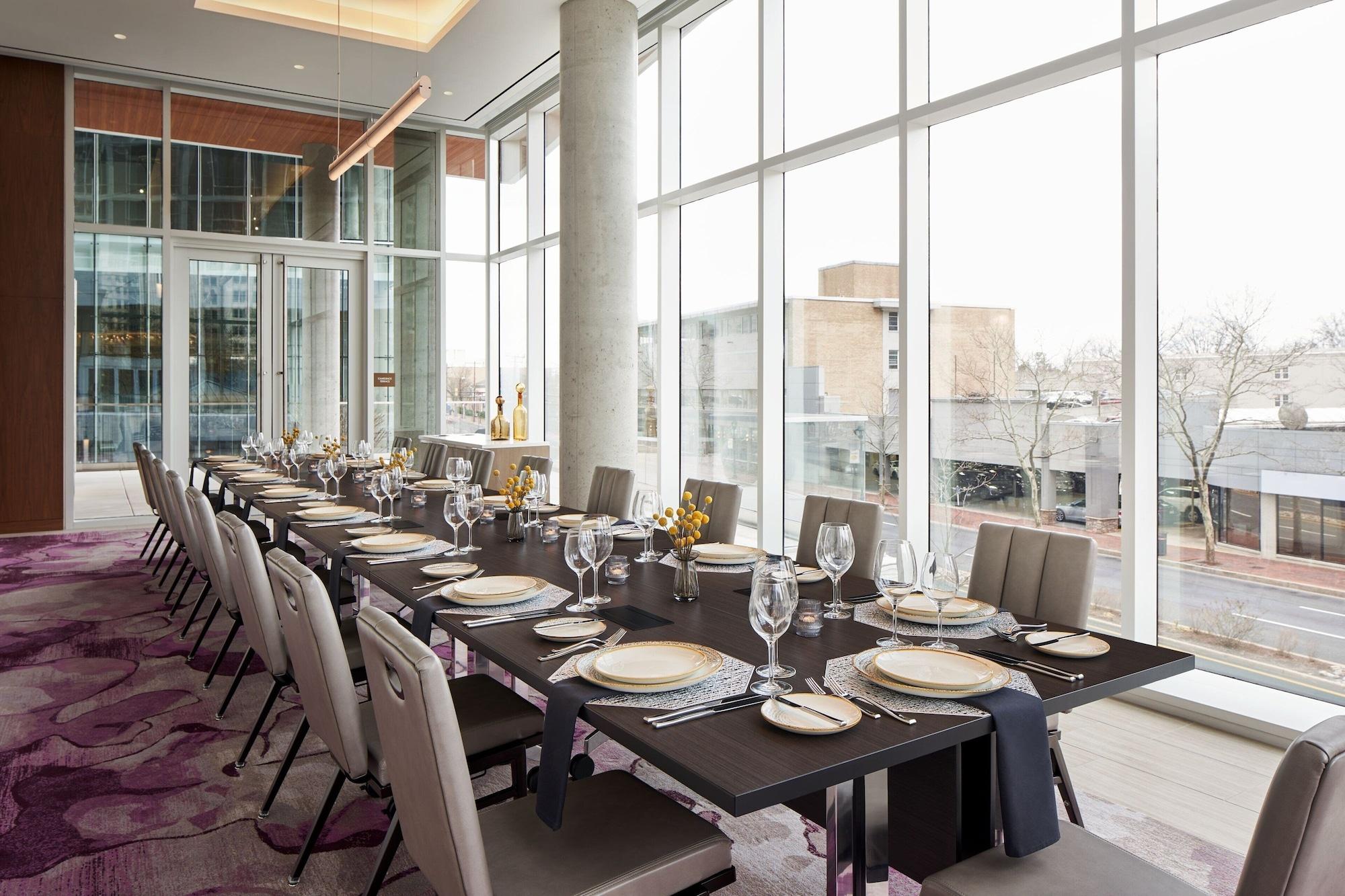 Sala de Reuniones Marriott Bethesda Downtown at Marriott HQ