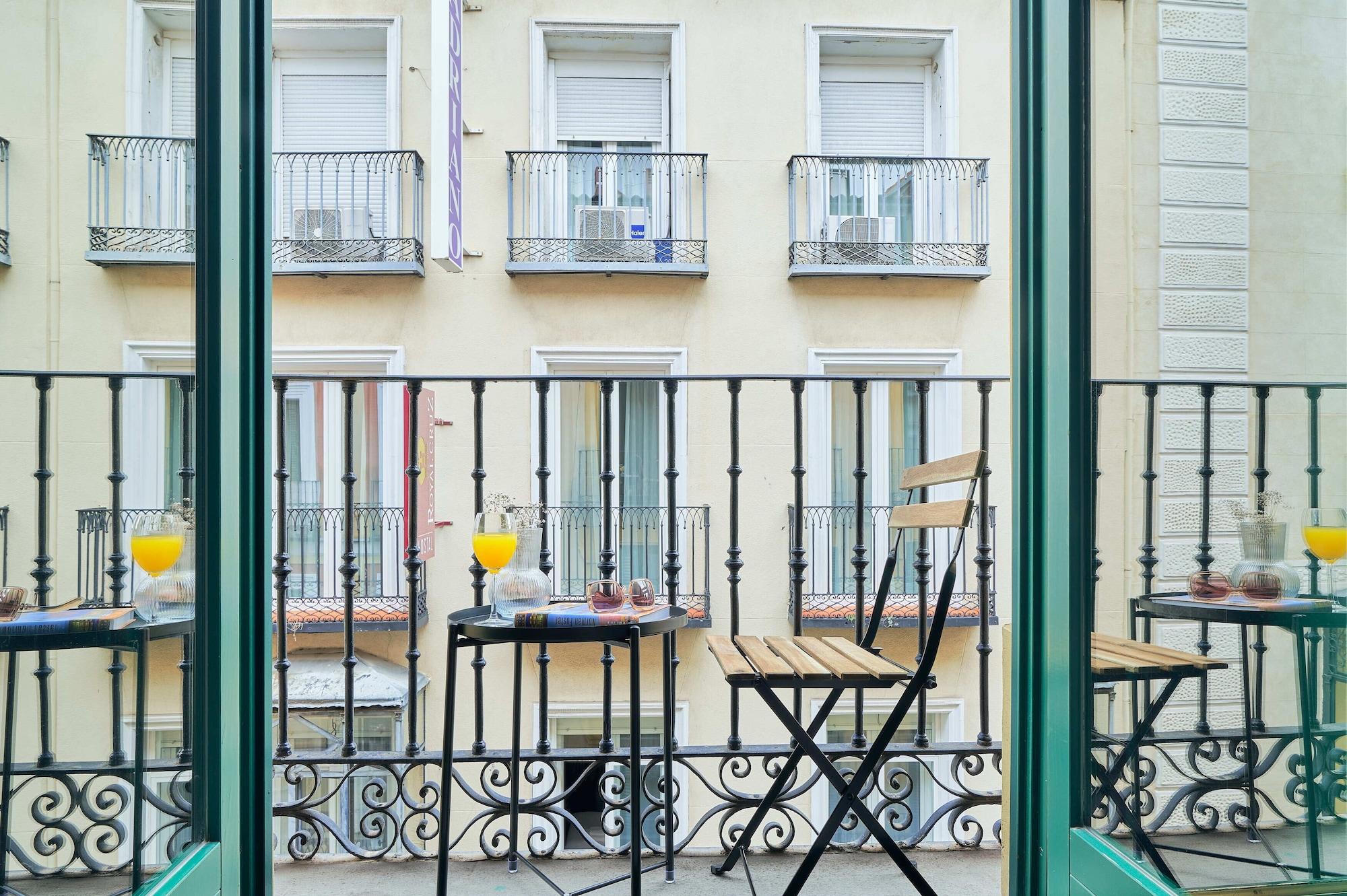 Varios Blume Cruz Suites