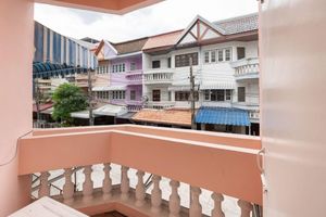 Alquiler Vacacional - Roombix CityHouse -CozyHouse BtsOnnut for 8 ppl - RB3