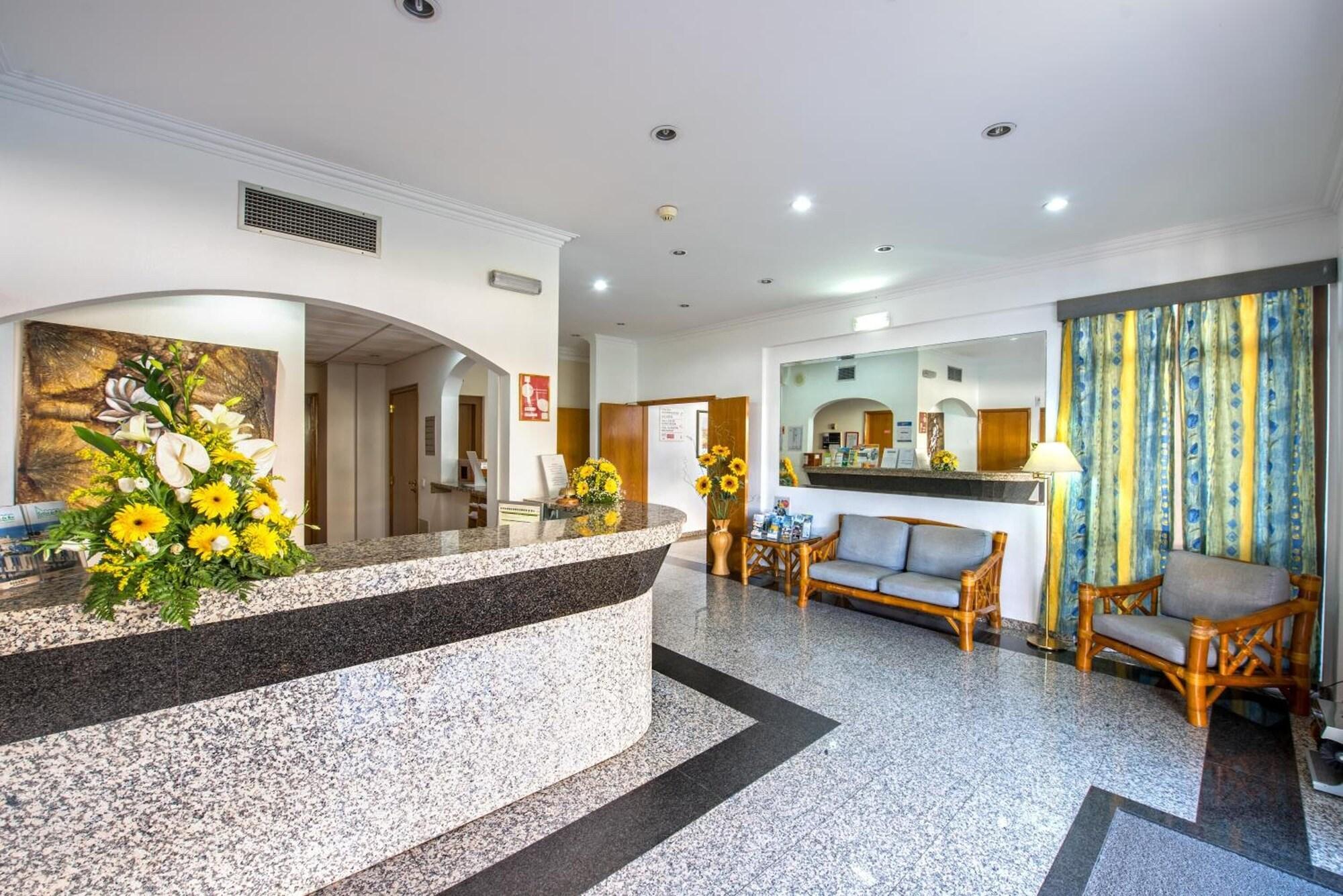Vista Lobby Hotel Colina do Mar