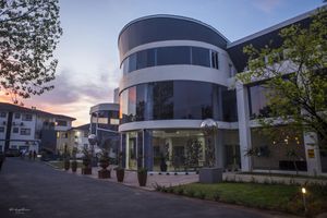 Alojamiento - The Lakes Hotel and Conference Centre