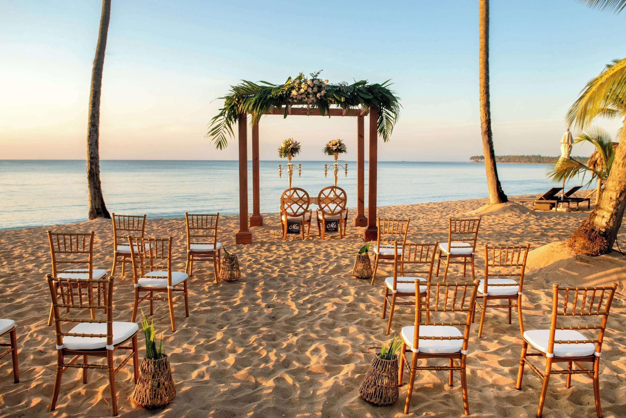 Playa Viva V Samana by Wyndham, A Trademark Adults Resort
