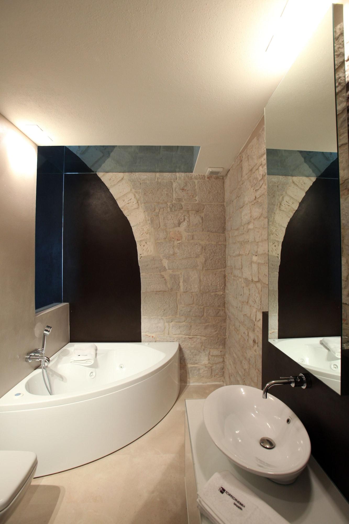 Equipamiento de Habitación Masseria Torre di Nebbia